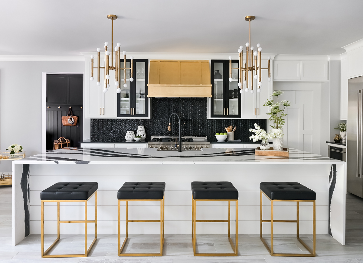 A Bold Take On a ‘Luxurious Farmhouse’ Design: See the Winning Kitchen ...